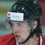 Hockey Players born July 18