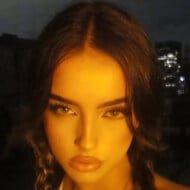 Ella Christo